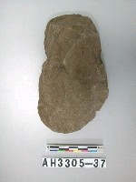 藏品(中型舌刃打製石斧)的圖片